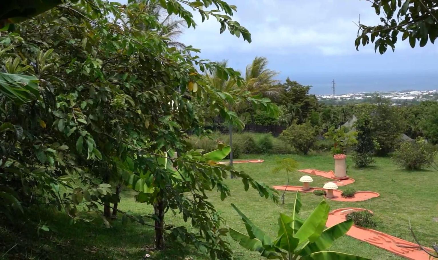 Gadiamb City Saint Pierre Exterior photo